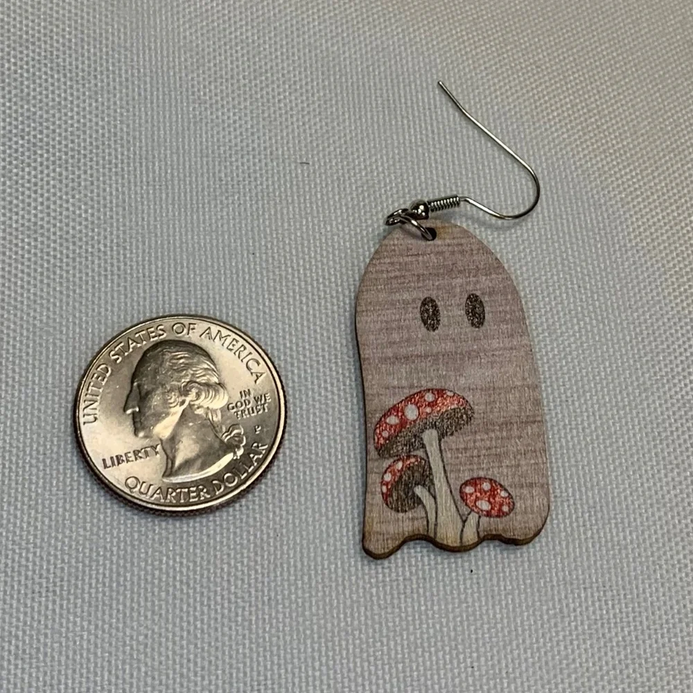 NWT! Sweet and Simple Wooden Ghost Dangle Earrings with Mushrooms!